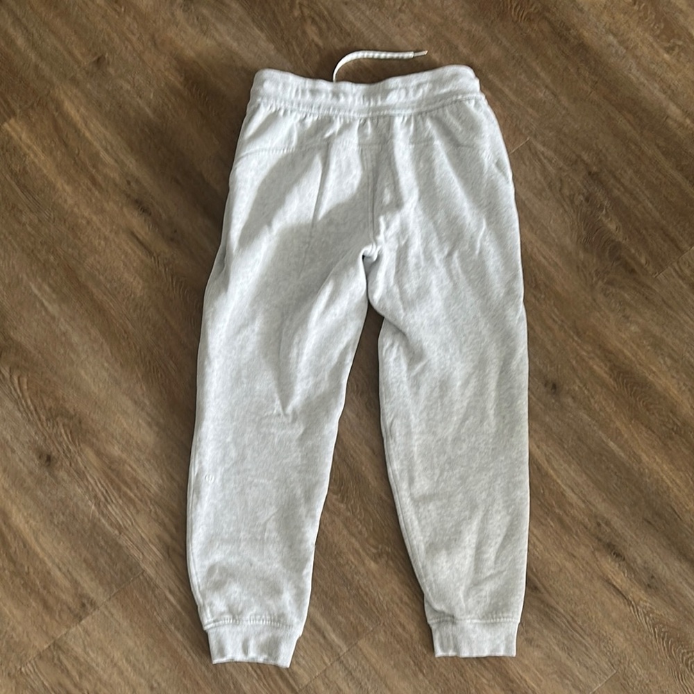 Lululemon Scuba High-Rise Jogger - Picture 3 of 4